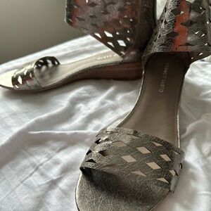 Franco Sarto Women's Gold Cutout Sandals, Size 10 NWOT